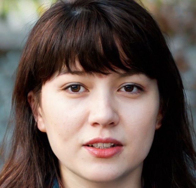 Team member 5 using YoRecord for team video collaboration